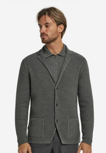 Вязаная кофта