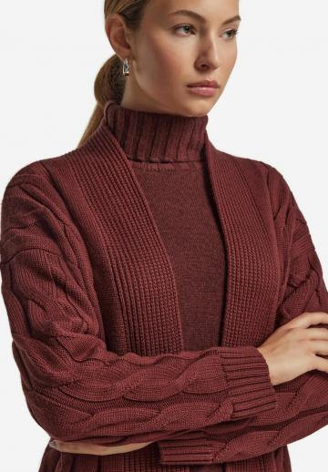 Длинный жилет