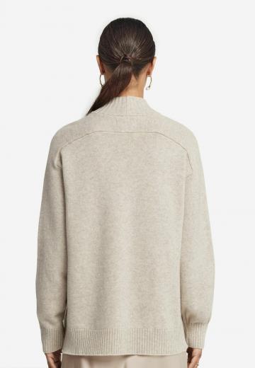 Длинный пуловер