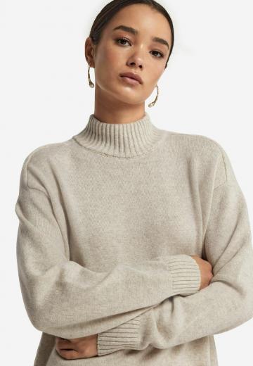 Длинный пуловер