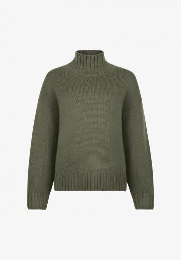 Длинный пуловер