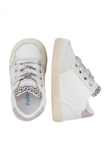 Детская обувь