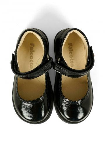 Детская обувь