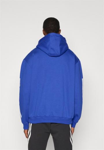 Спортивная кофта