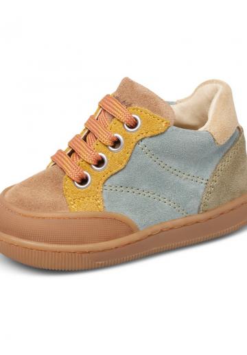 Детская обувь