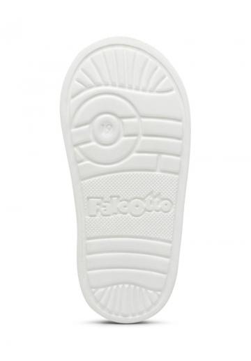 Детская обувь