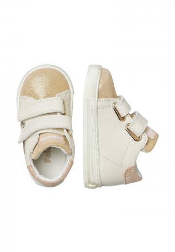 Детская обувь