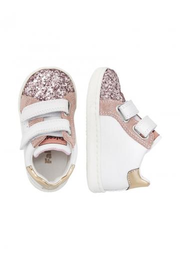 Детская обувь