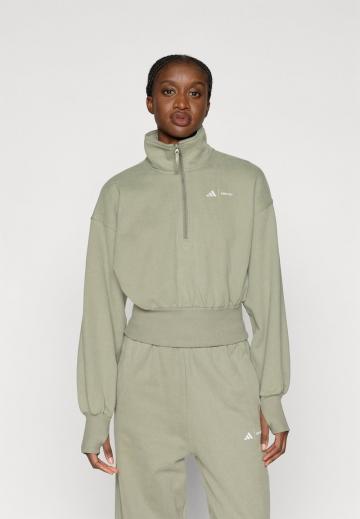 Спортивная толстовка