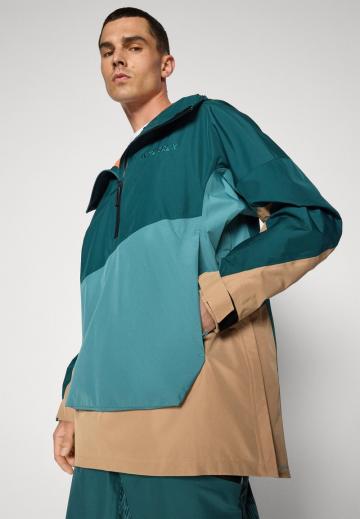 Сноубордическая куртка