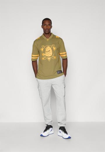 Спортивная форма