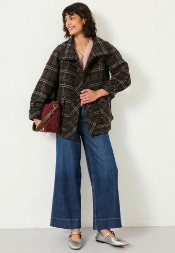 Короткое пальто