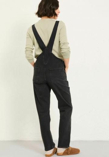 Джинсовый комбинезон