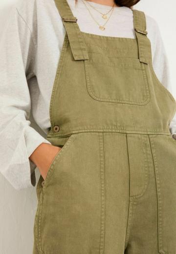 Джинсовый комбинезон