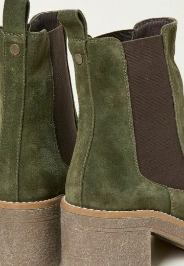 Ботинки челси