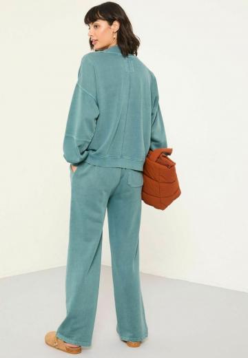 Прямые брюки