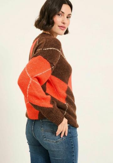 Пуловер с вырезом V