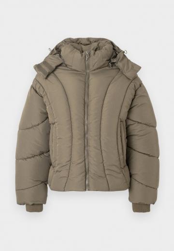 Зимняя куртка