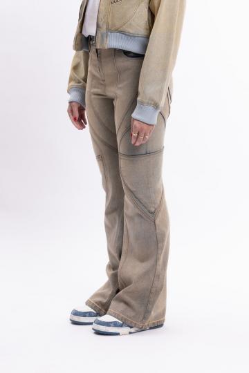 Клешеные джинсы