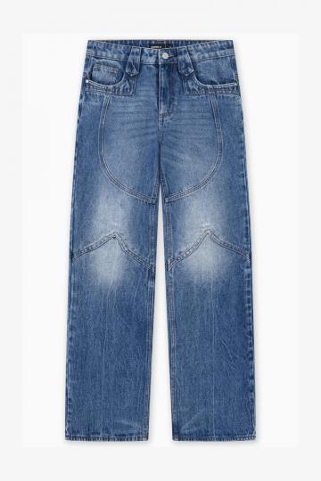 Клешеные джинсы