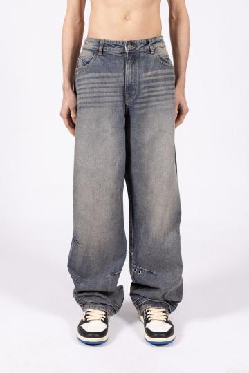 Свободные джинсы