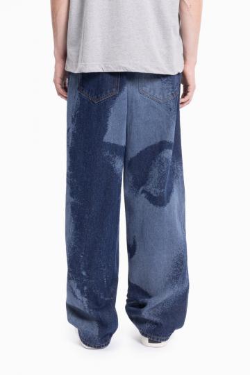 Прямые джинсы