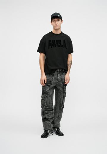 Брюки с накладными карманами