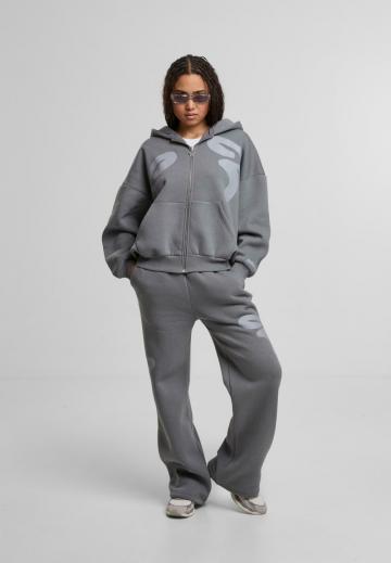 Спортивные штаны