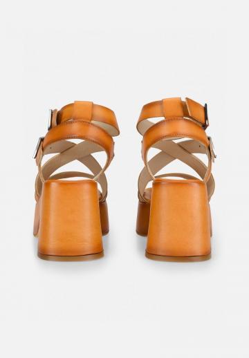 Гандбольные кроссовки