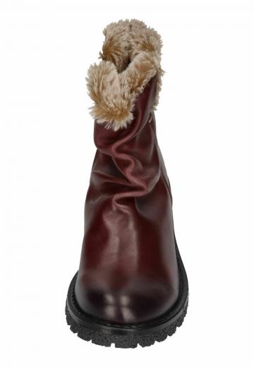 Зимние ботинки