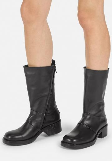 Гандбольные кроссовки