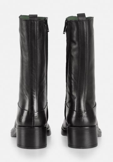 Гандбольные кроссовки