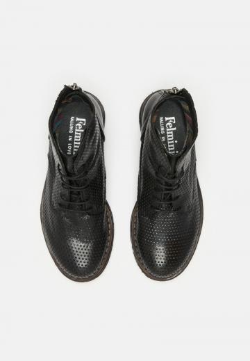 Широкие сапоги