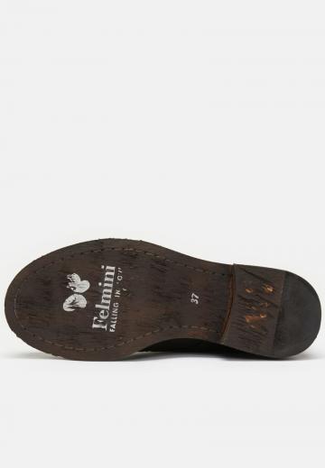 Широкие сапоги