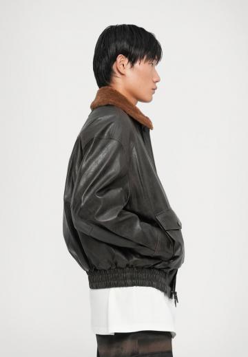 Куртка бомбер