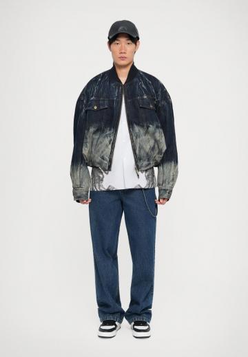 Джинсовая куртка