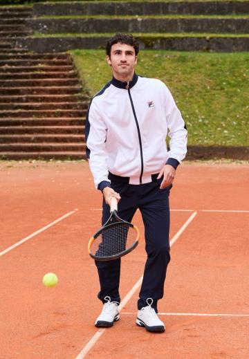 Теннисные кроссовки