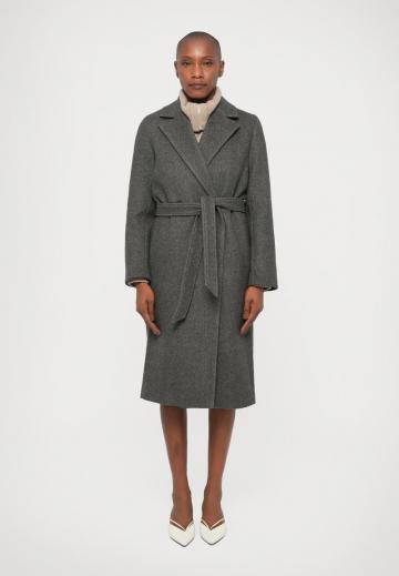 Шерстяное пальто