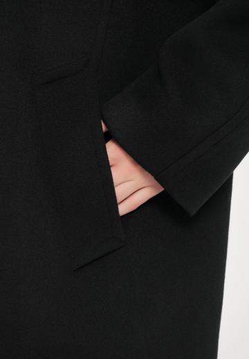 Шерстяное пальто