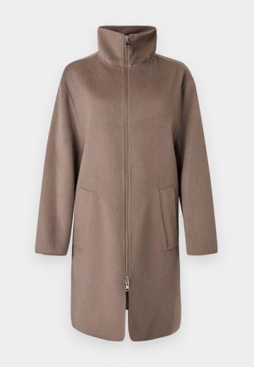 Шерстяное пальто