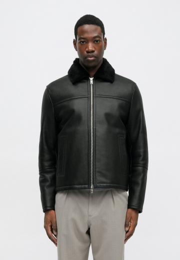 Кожаная куртка