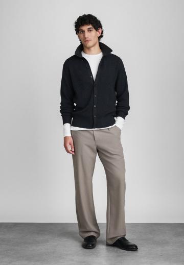 Вязаная кофта