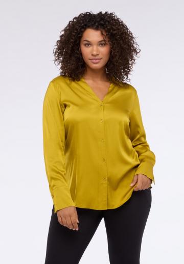 Атласная блузка