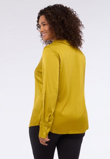 Атласная блузка