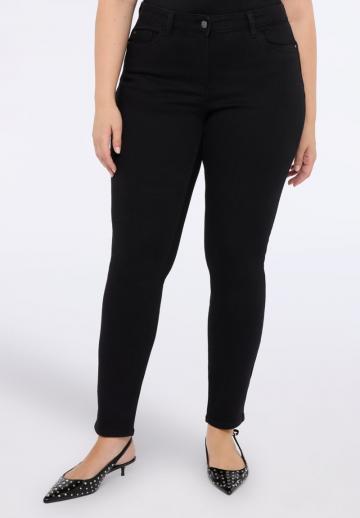 Узкие джинсы