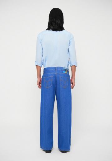 Свободные джинсы