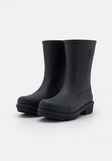 Резиновые сапоги