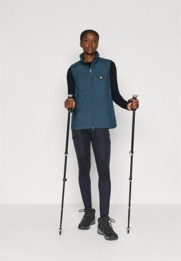 Спортивный жилет