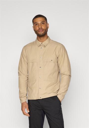 Куртка-дождевик