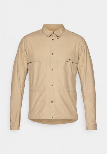 Куртка-дождевик